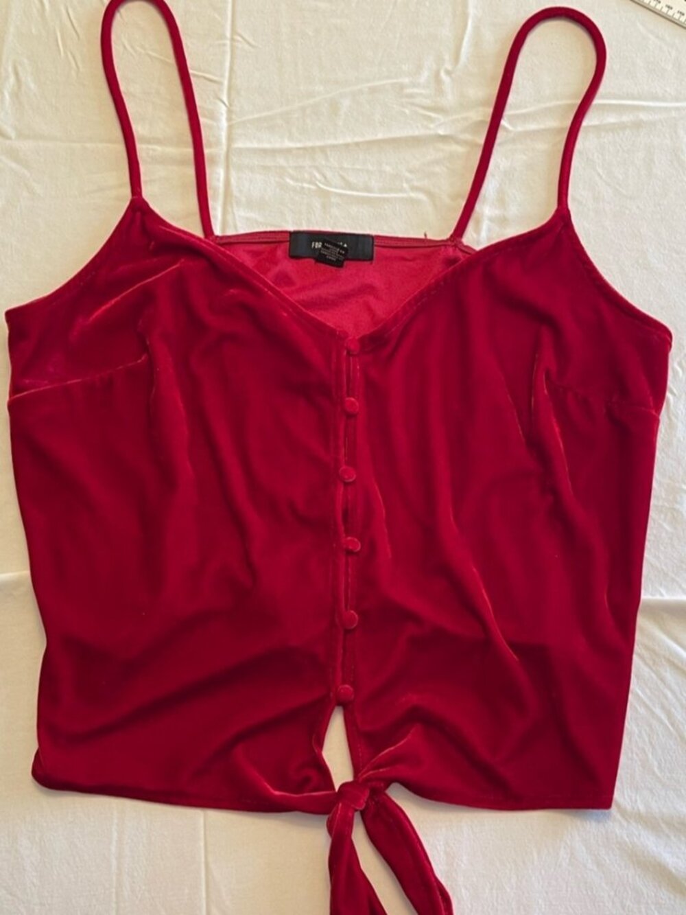 Y2K Streetwear Red Velvet Button-Tie Crop Top
